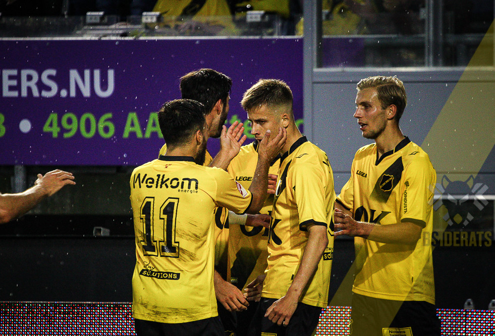 nac helmond sport [50 van 90]